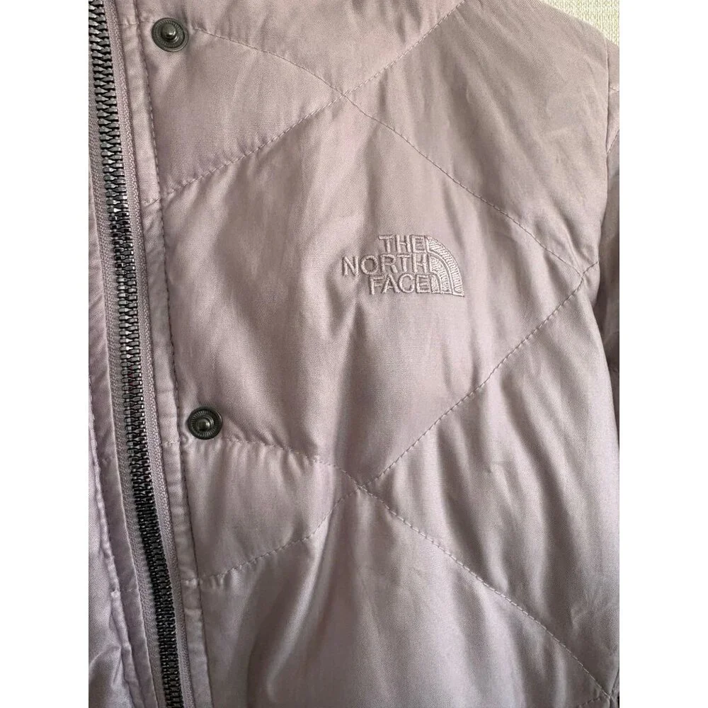 The North Face Women's 550 Metallic Mauve Quilted Down Hooded Puffer XS - Picture 8 of 8